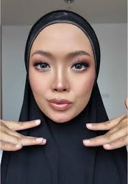 Makeup Tutorial: Be Proud with Sally Who's Tips