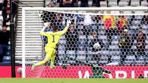 Euro 2020 yang penyelenggarannya diundur dari tahun lalu kini telah dimulai. Euro 2020 Ao Minuto Golo De Schick Ja Corre Mundo Ronaldo E Fernando Santos A Espera Da Hungria E Espanha Desilude Na Estreia Euro 2020 Jornal Record