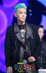 Along with the black leather jacket that he wore on that day, t.o.p looks stunning with his fairly lengthy blond hair, as the top of his head looks thick whereas his fringe is long and. 15 Kpop Stars Who Rocked Their Hair Color