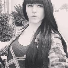 Jen Dollface (@JenDollface)