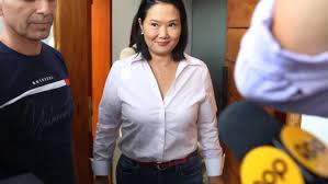 Keiko Fujimori rejeita recontagem de votos e anuncia que sairá do país na reta final da apuração