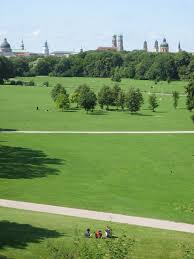 Fkk im garten provoziert manchen nachbarn. Joggen Im Englischer Garten Am Samstag Morgen Echt Geil Mon Petit Bateau Me Manque