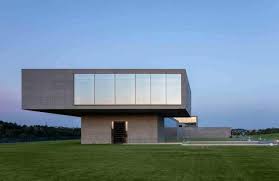 To begin with, let‟s discuss how minimalism in architecture is perceived as an art: 5 Greatest Architects Of Bauhaus Rtf Rethinking The Future