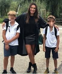 See more of alena šeredová on facebook. Alena Seredova Le Camicie Stropicciate Dei Miei Figli Stiro Meno E Passo Piu Tempo Con Loro L Huffpost