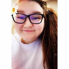 Christina Sisler's Instagram, Twitter & Facebook