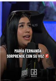 @María Fernanda C. Nos sorprendió con su hermosa voz cantando en vivo 🚨  #mariafernanda #dimeloking #karola #viral #tamoenvivo