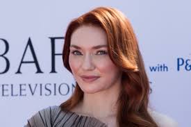 2,000 Eleanor Tomlinson Stock Pictures, Editorial Images and Stock Photos