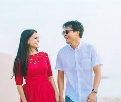 Pak akob persuades mak cun to ignore the village. Aku Emo Tengok Cerita Mak Cun