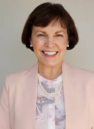 Dawn Scholz's Instagram, Twitter & Facebook