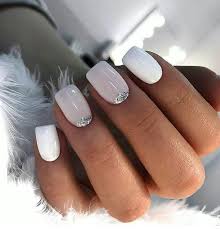 Y también, la combinación de estos dos colores en las uñas puede verse bastante bien. Decorados Unas En Gel Blancas Decorados Para Unas