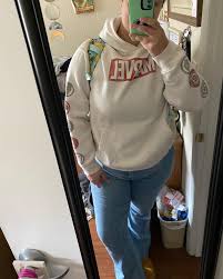 Eileen (@eileens.styles) • Instagram photos and videos