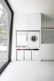 Intelligent Method To Put The Basket Below The Washer Dryer Maybe Basket Clever Dr Vintage Laundry Room Laundry Room Design Vintage Laundry Room Decor