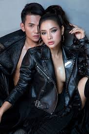 Maybe you would like to learn more about one of these? Khong Con La Báº¡n Than PhÆ°Æ¡ng Trinh Jolie Ly Binh Xac Nháº­n Yeu Nhau Ngoi Sao Giáº£i Tri
