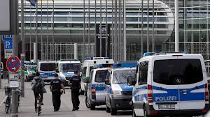 The foreign ministers will meet in lübeck on 14/15 april 2015, the energy ministers will meet in hamburg on 11/12 may 2015 the finance ministers will meet in dresden from 27 to 29 may 2015 the transport ministers will meet in frankfurt from 16 to 18 september 2015 the science ministers will meet in berlin on 8/9. G20 Gipfel In Hamburg Warum Er So Umstritten Und Gefahrlich Ist Stern De