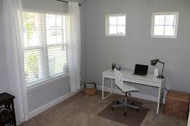 How to determine best paint finish for bedrooms is either using flat, eggshell, pearl, matte, satin, or gloss paint finishes. Mckee Finley Front Office With Behr Dolphin Fin Walls Dining Room Paint Colors Bedroom Paint Colors Modern Interior Decor