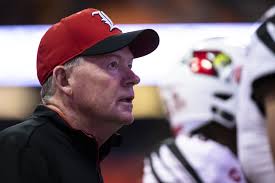 Bobby Petrino's time's up as Louisville's football coach