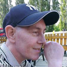 Oxford man kills himself in hospital waiting room where he was alone