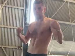 Casual fans see them as overblown, gangster wannabes whose popularity far outstrips their skill. Conor Mcgregor Suggests He Is Willing To Fight Both Nate And Nick Diaz As He Teases Ufc Return
