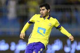 وقال الشهري عبر حسابه في تويتر : Ø§Ù„Ù†ØµØ± ÙŠØ¬Ø¯Ø¯ Ø¹Ù‚Ø¯ ÙŠØ­ÙŠÙ‰ Ø§Ù„Ø´Ù‡Ø±ÙŠ Ù„Ø«Ù„Ø§Ø« Ø³Ù†ÙˆØ§Øª