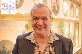 Larry Kee's Instagram, Twitter & Facebook