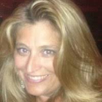 900+ "Láng" profiles