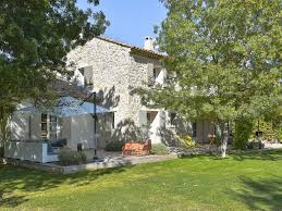 Plateau De Puyricard Mas De Vacances Avec 5 Chambres Pour 14 Personnes Reservez La Location 1314311 Avec Abritel Locations Vacances Aix En Provence Luberon
