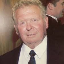 Muriel Slater's Instagram, Twitter & Facebook