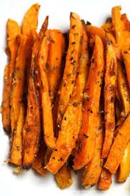Rezept Mit Bild Fur Gerostete Susskartoffel Stifte Rezepte Lebensmittel Essen Gerostete Susskartoffeln