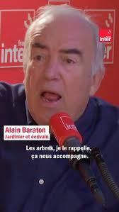 Hiroshima, Auschwitz, Oradour-sur-Glane... "Les arbres sont des témoins du  temps qui passe", rappelle Alain Baraton, jardinier en chef du Domaine  national de Trianon et du Grand Parc de Versailles.