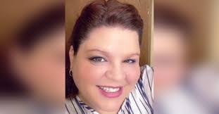 Melina Wright's Instagram, Twitter & Facebook