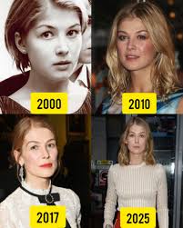 Rosamund Pike doesn't have a daughter, but she does have two sons with her  partner, Robbie Uniacke: Solo Uniacke and another unnamed son. In fact, a  source revealed that Pike gave birth