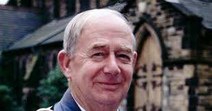 Tributes paid to former Bury teacher and referee, Geoffrey Preston, who  died aged 86