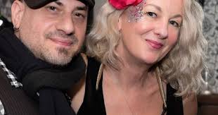 Jazz star Kim Cypher has Swindon backing singers