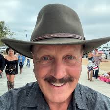 Ken Roe (@ken.roe.98) • Facebook, Connect with friends