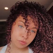 Abby Vernon's Instagram, Twitter & Facebook