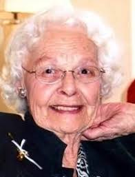 Edna Pitt's Instagram, Twitter & Facebook