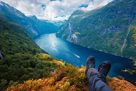 The kingdom of norway, commonly known as norway, is a nordic country occupying the western portion of the scandinavian peninsula in europe, bordered by sweden, finland, and russia. Norway In October Travel Tips Weather And More Kimkim