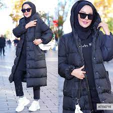 Citcit Kapama Model Olan Siyah Renkli Sisme Mont Yeni Sezon Modelleri Arasinda Yer Almaktadir Oldukca Modern Bir Gorunume Sahip Olan Moda Stilleri Triko Moda