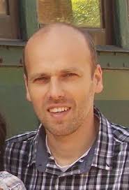 Ismét egyik esztendeje