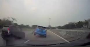 Jun 08, 2021 · perniagaan utama prasarana adalah menyediakan perkhidmatan pengangkutan awam di malaysia. Laju Laju Nak Pergi Mana Bro Metrotv