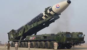 كوريا الشمالية ستطلق صاروخا باليستيا عابرا للقارات قريبا - قناة العالم  الاخبارية
