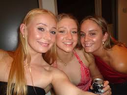 out and about 🫶🏼🤍