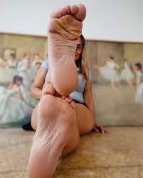 Mia Soles - 404 Feet - Social Media Feet