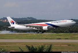 Image gallery for malaysia airlines airbus a330 300. 9m Mtb Malaysia Airlines Airbus A330 300 At Kuala Lumpur Intl Photo Id 145778 Airplane Pictures Net