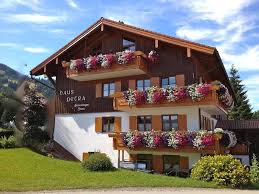 2 in bad hindelang oberjoch, ☎ telefon 08324/7217 mit ⌚ öffnungszeiten und anfahrtsplan. Haus Petra In Bad Hindelang Oberjoch Oberallgau Bei Hrs Holidays Gunstig Buchen