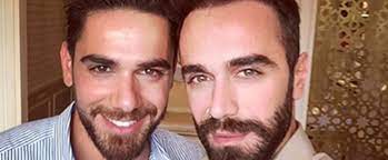 Şarkıcı kemal doğulu ile oyuncu kadir doğulu ve diğer üç kardeşi, 10 ay. Kadir Kemal Dogulu Kardeslerin Aci Gunu Magazin Haberleri Ntv