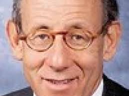 Pressuring David Brandon over football woes hurts University of Michigan,  Stephen Ross says