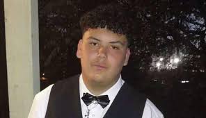 Connecticut HS football player has died after collapsing