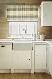 British Standard Kitchen Cupboards Painted In Farrow Ball Wimborne White No 23 Country Cottage Kitchen English Cottage Kitchens Kitchen Cabinet Inspiration