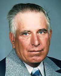 Tributes for August 13